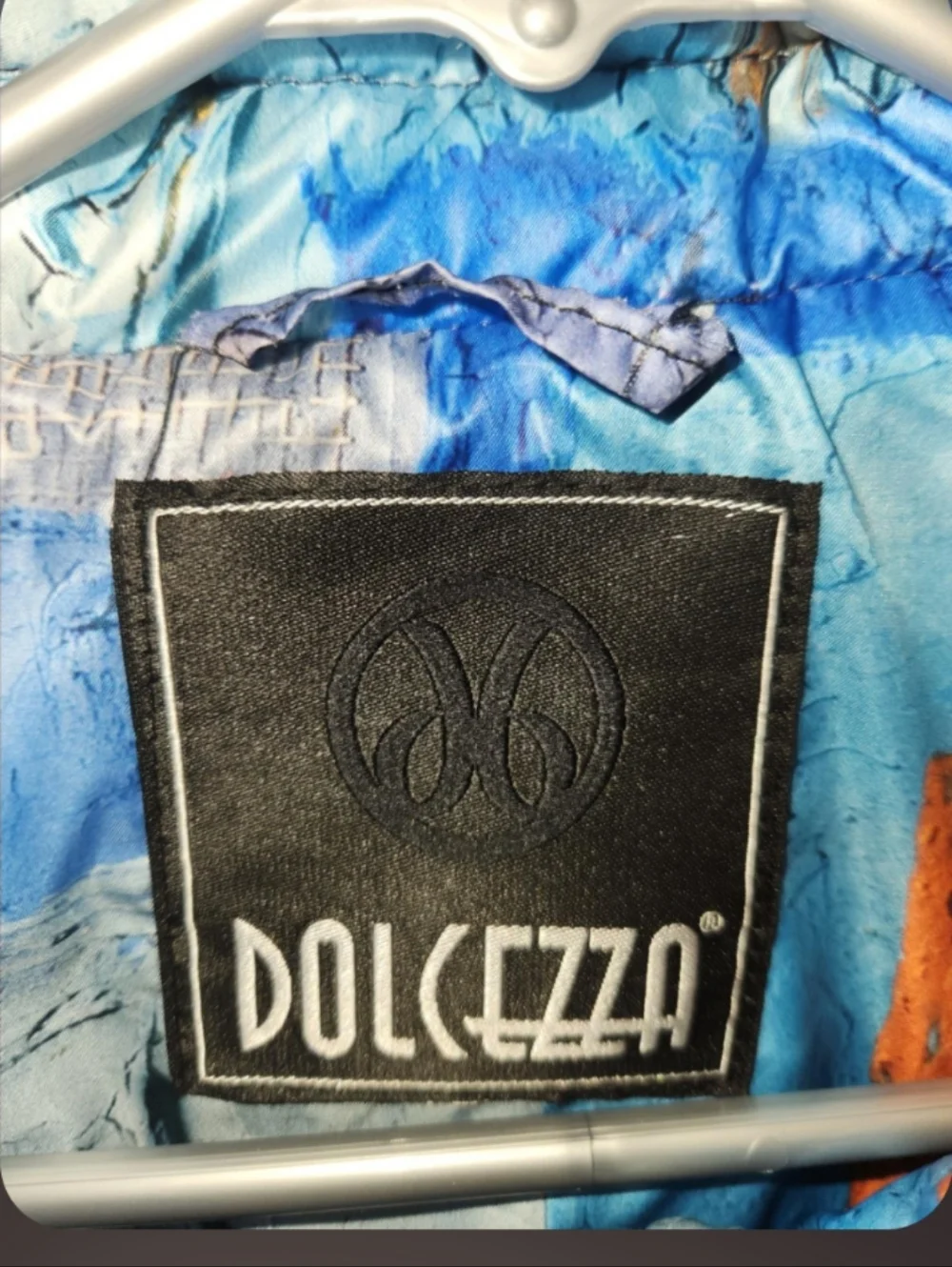 Dolcezza Simply Art Puffer Vest - Picture 4 of 8